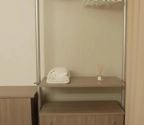 S. Pietro לינה וארוחת בוקר 4*